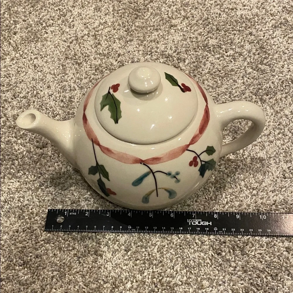 Hartstone charming ceramic